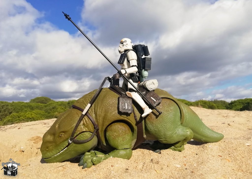 STAR WARS BLACK SERIES SANDTROOPER Y DEWBACK