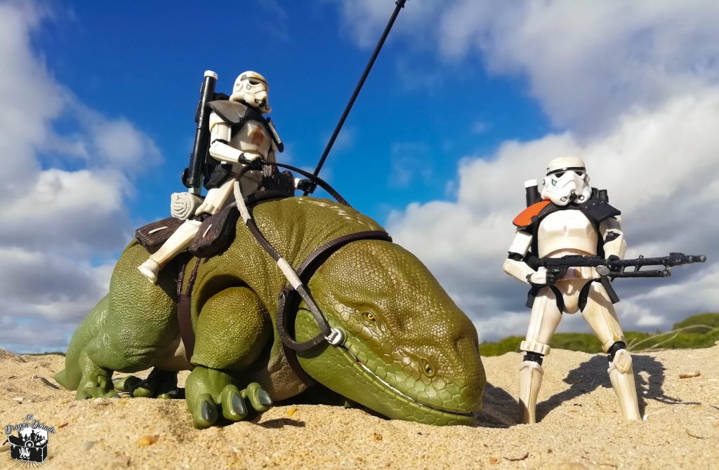 STAR WARS BLACK SERIES SANDTROOPER Y DEWBACK